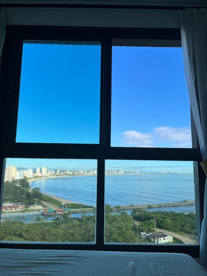 Apartamento Novo Frente Mar Com Piscina Em Home Club Penha  Exterior photo