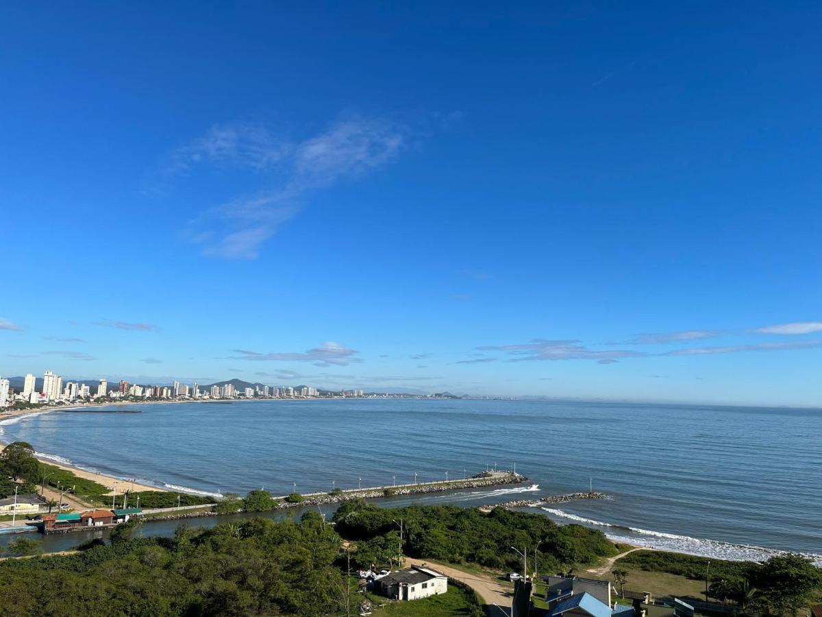 Apartamento Novo Frente Mar Com Piscina Em Home Club Penha  Exterior photo